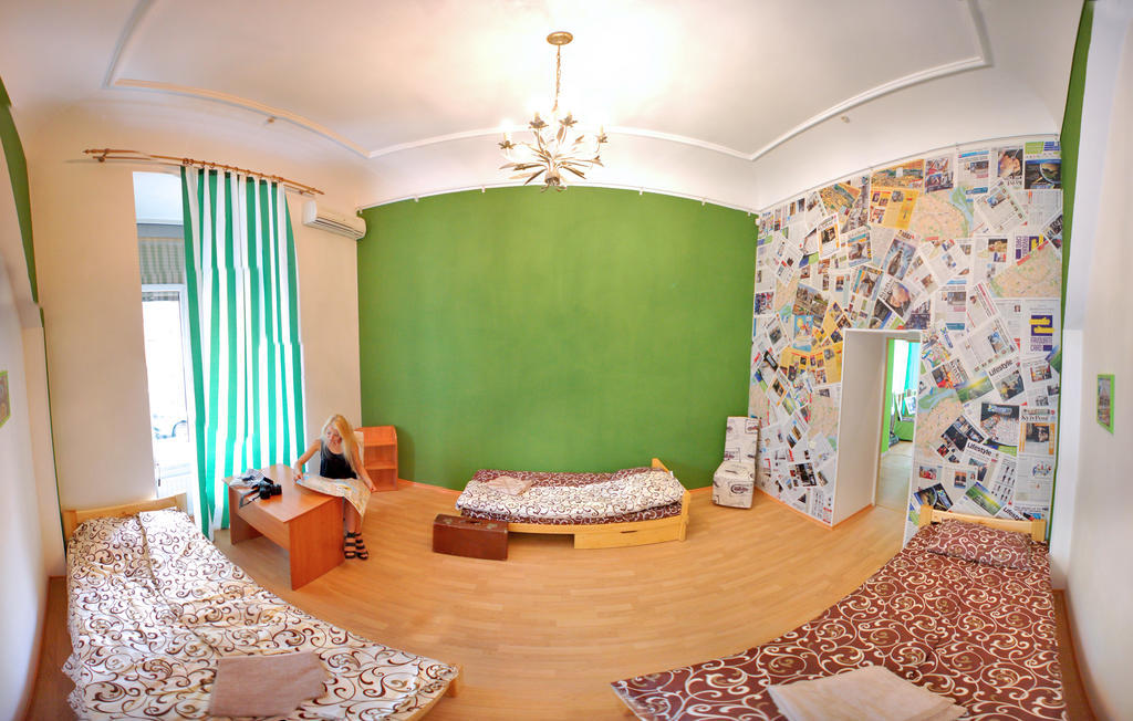 Chemodan Hostel Odessa Zimmer foto