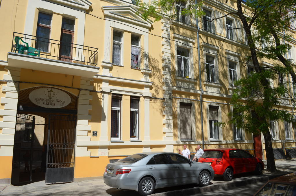 Chemodan Hostel Odessa Exterior foto